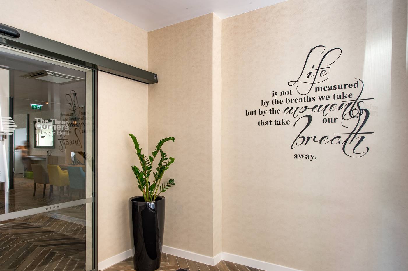 The-Three-Corners-Lifestyle-Hotel-Lobby-5