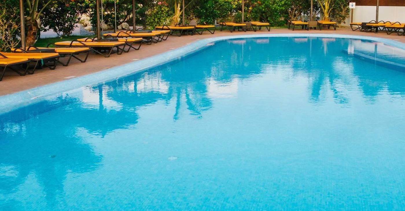 Melia-Dunas-Beach-Resort---Spa-Pool-17