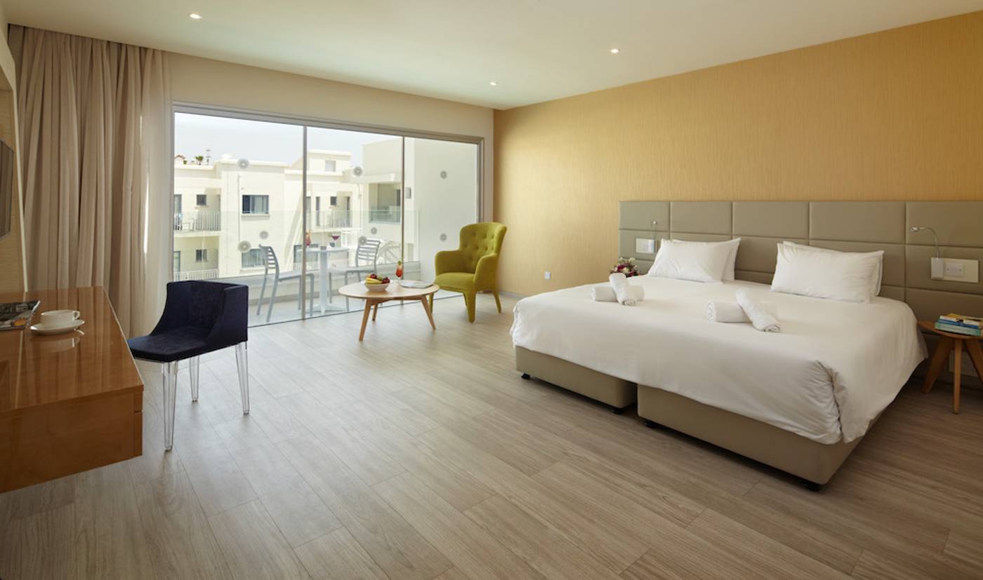Melpoantio Luxury Suites