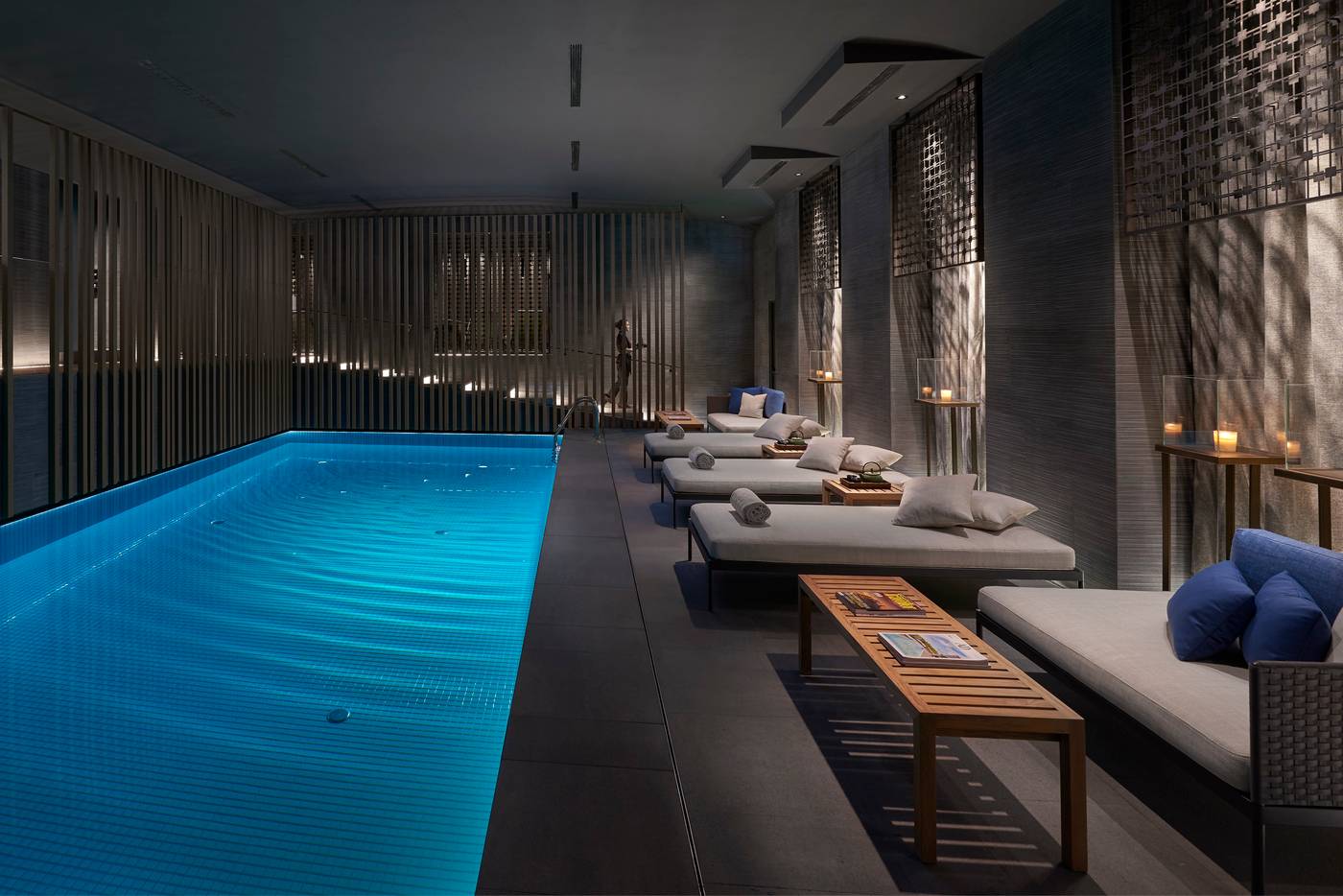 Mandarin-Oriental--Milan-Pool-57