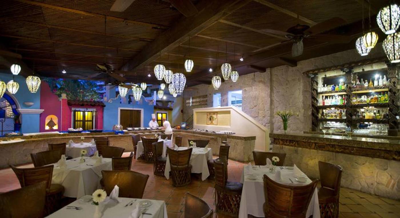 Playa Los Arcos Hotel Beach Resort & Spa