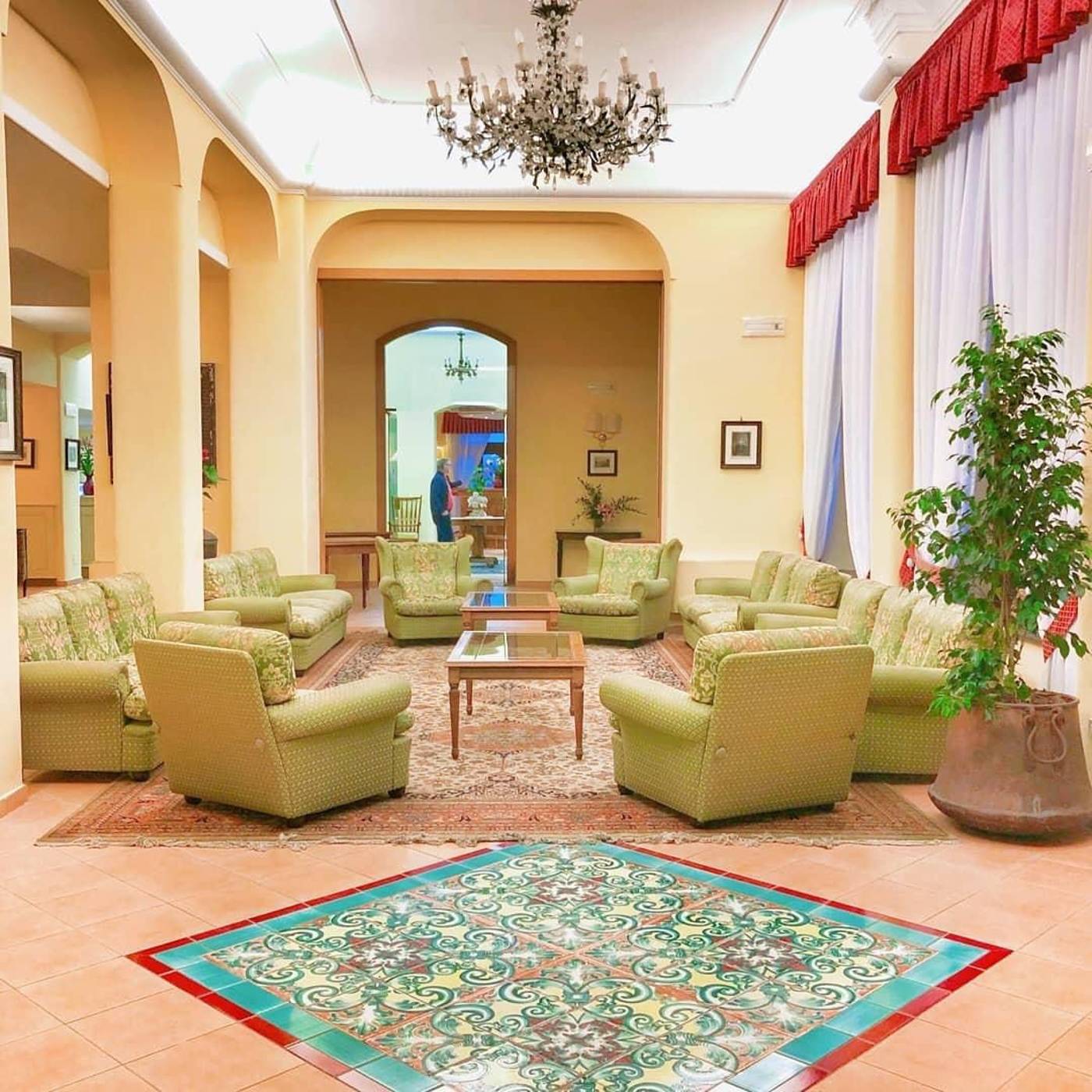 Hotel-Jaccarino-Lobby-38