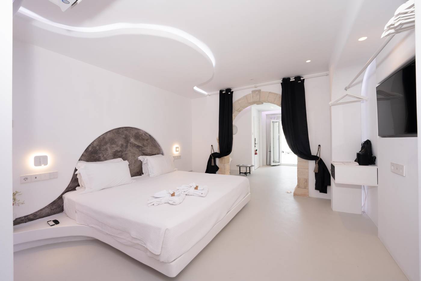 Kivotos-Hotel-Mykonos-Room-32
