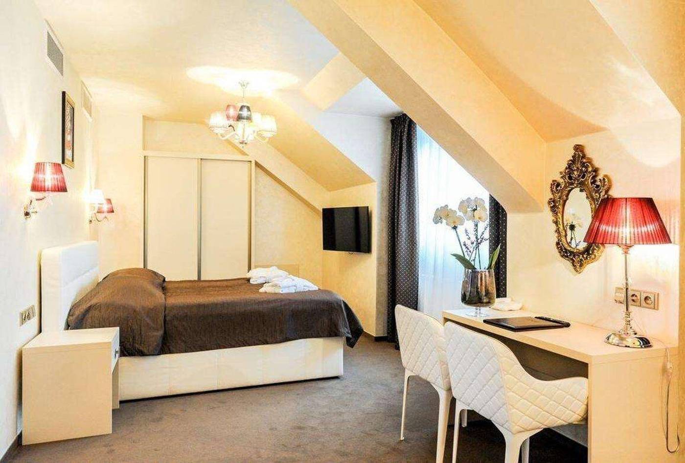 Myo-Hotel-Mysterius-Room-26