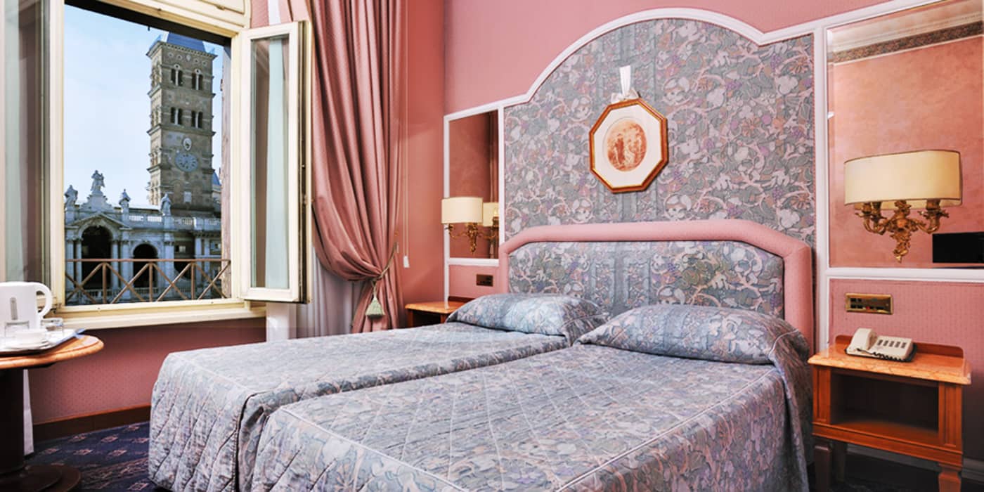 Mecenate-Palace-Room-16