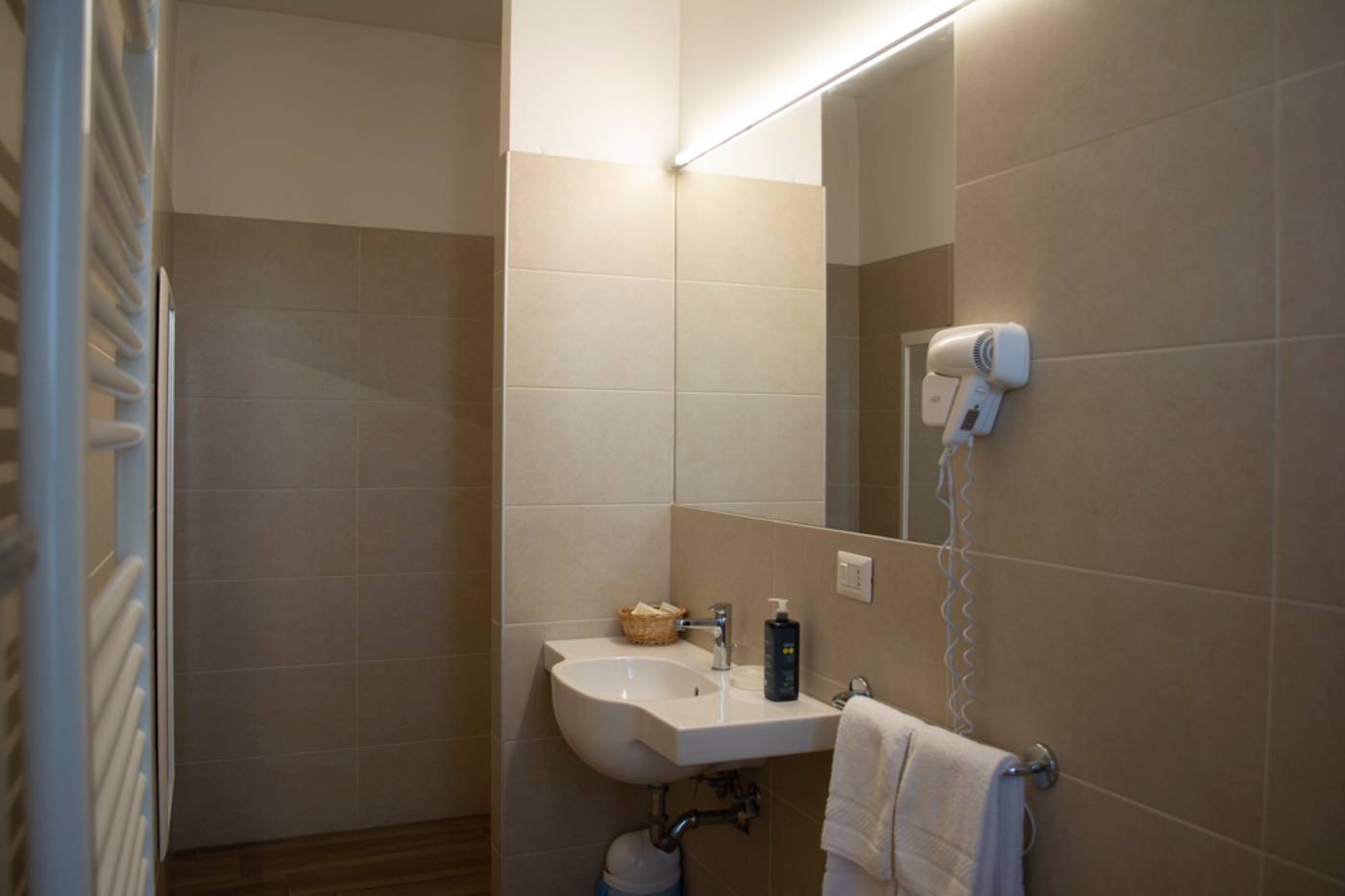 Eco-Hotel-Milano---Bioriso-Restaurant-Room-69