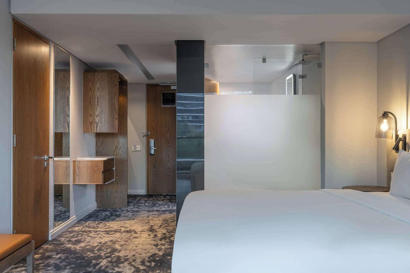 Park-Inn-by-Radisson-Cape-Town-Foreshore-Room-54