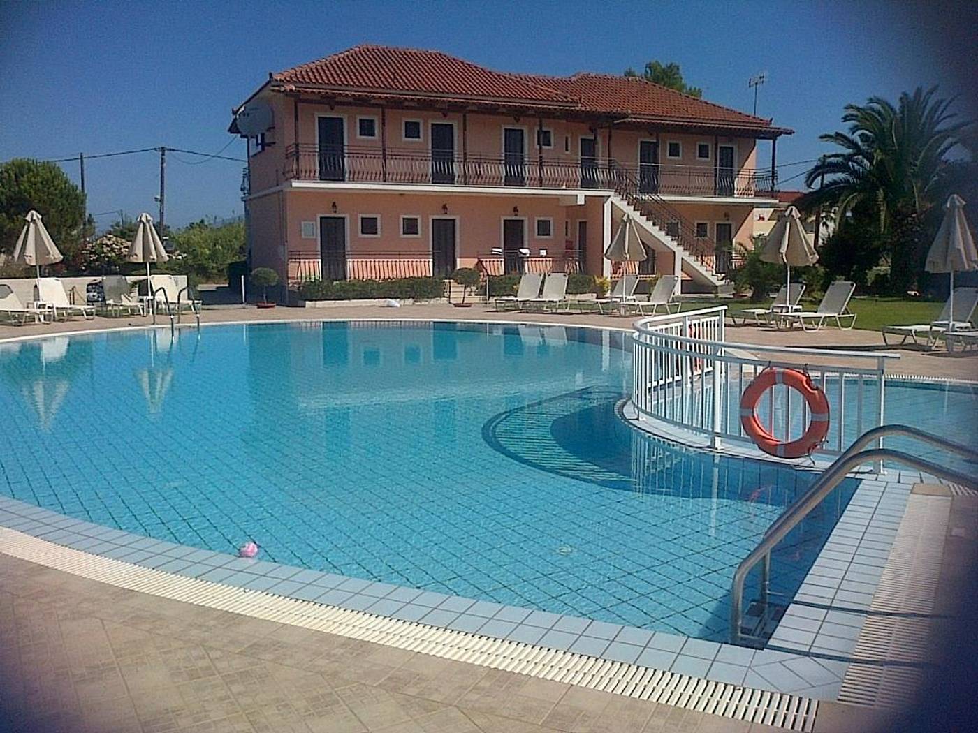 Eleni-s-Garden-Pool-3