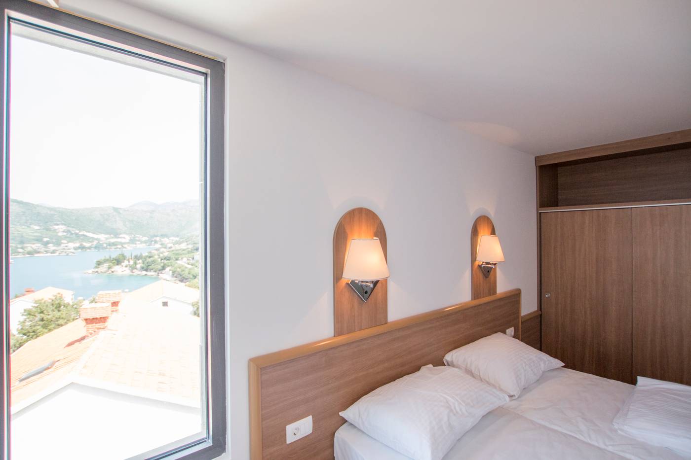 Hotel-Villa-Paradiso-2-Room-12