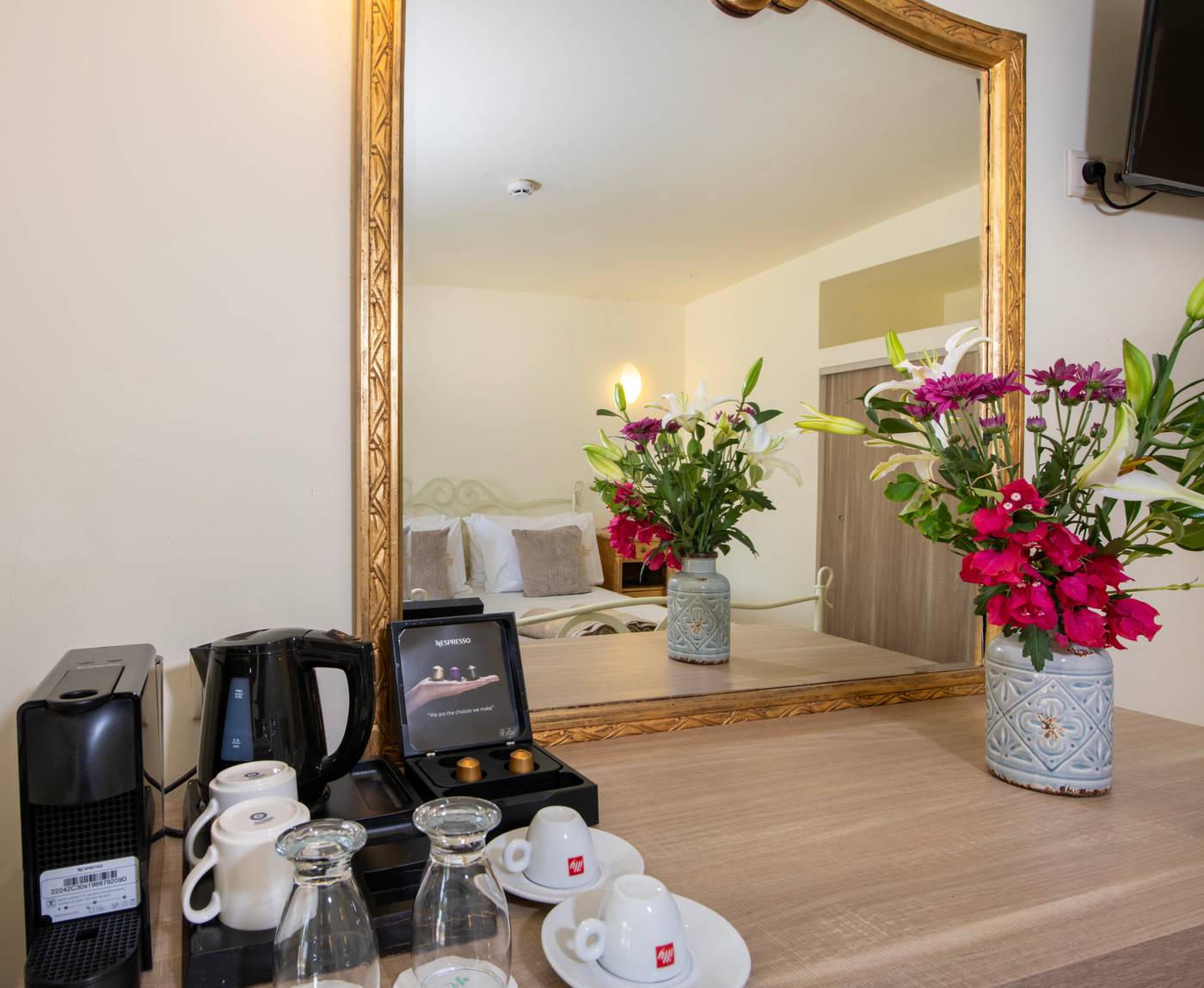 Orpheas-Resort-Hotel---Adult-Only-Room-44