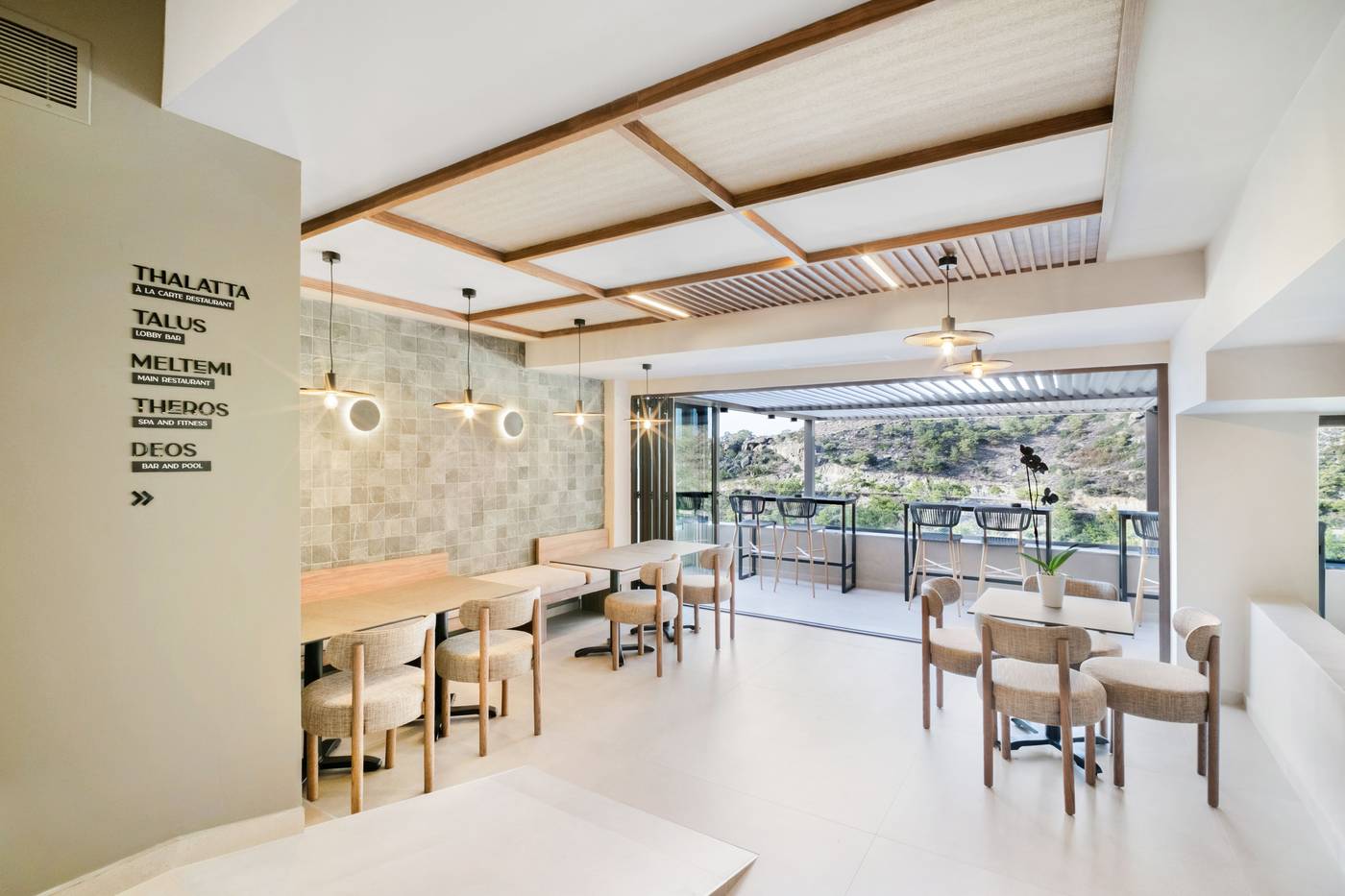 Eden-Rock-Lobby-52