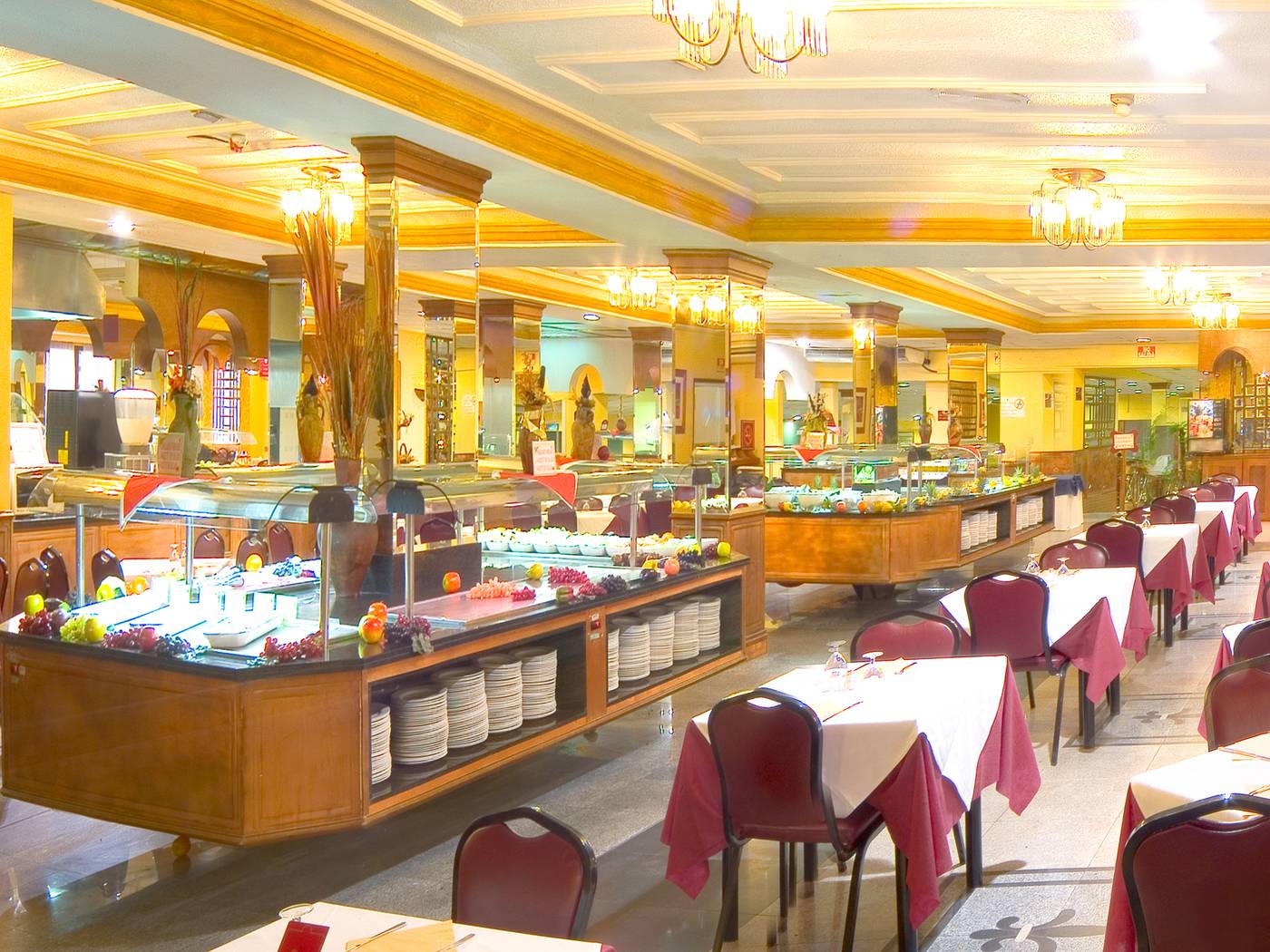 Magic-Cristal-Park-Restaurant-31