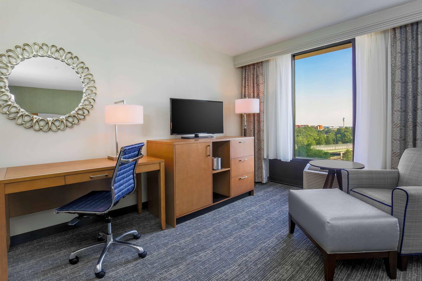 Doubletree by Hilton Hotel Atlanta Airport-United States-ATLANTA-Room-8