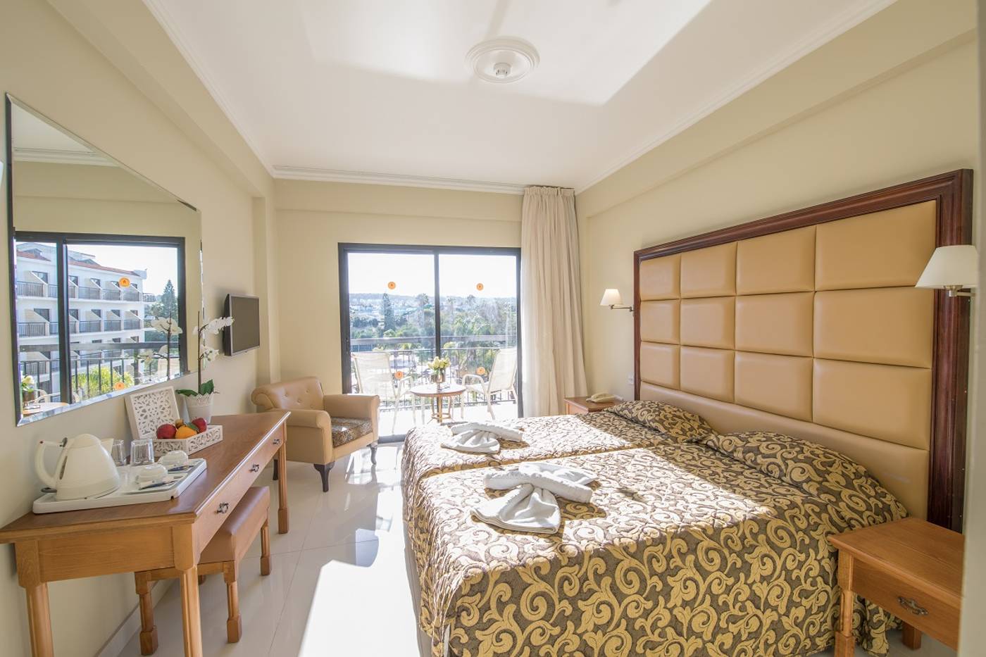 Tsokkos-Gardens-Room-16