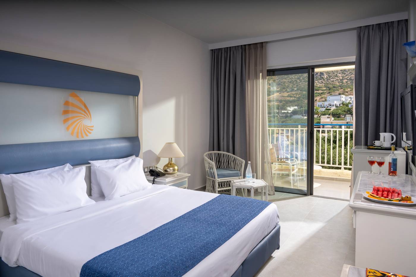 Sunshine-Crete-Beach-Room-38