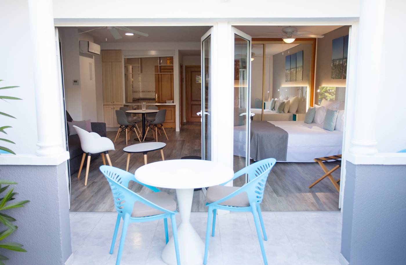 Coral Compostela Beach Golf Apartments