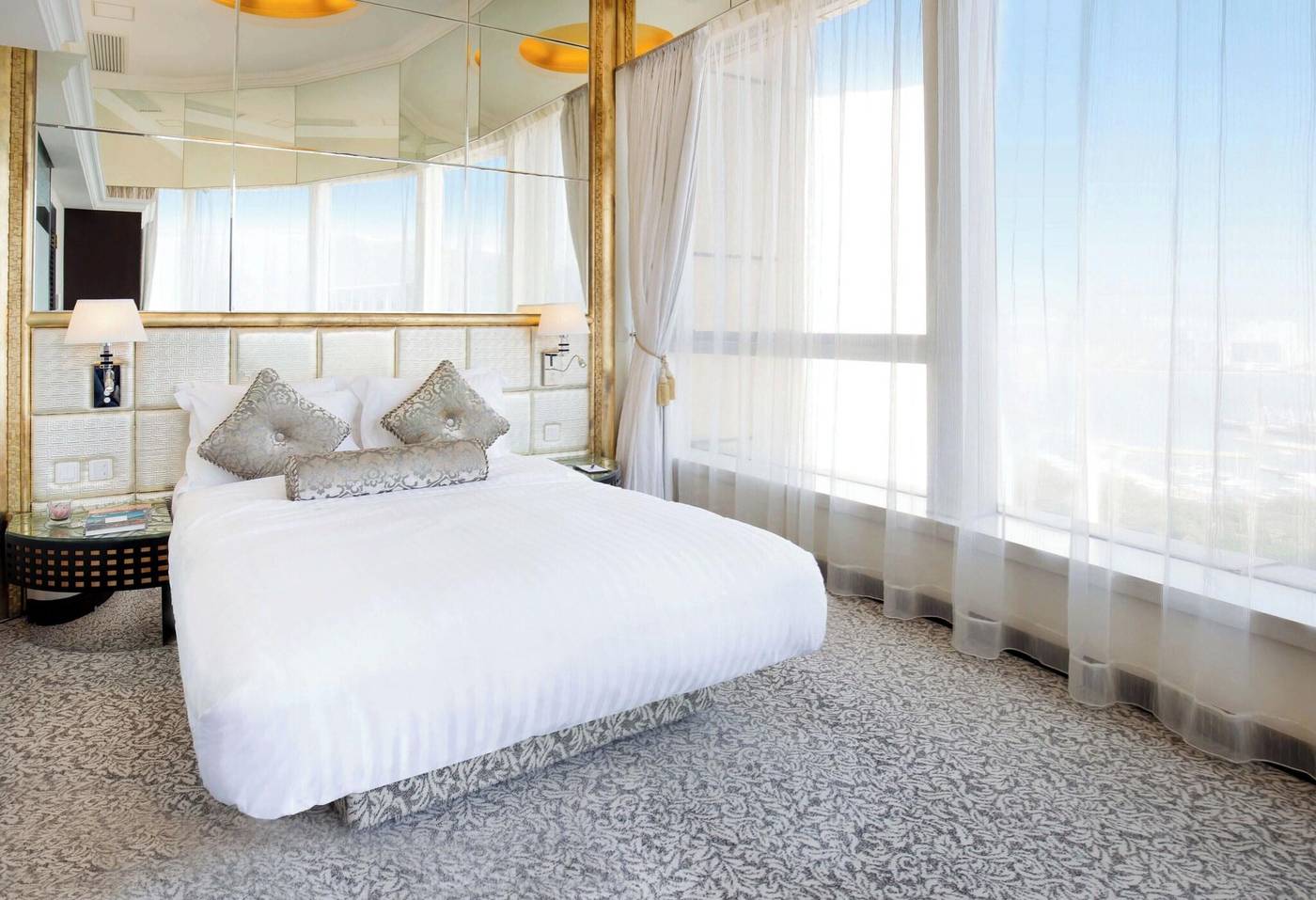 Regal-Hongkong-Hotel-Room-45