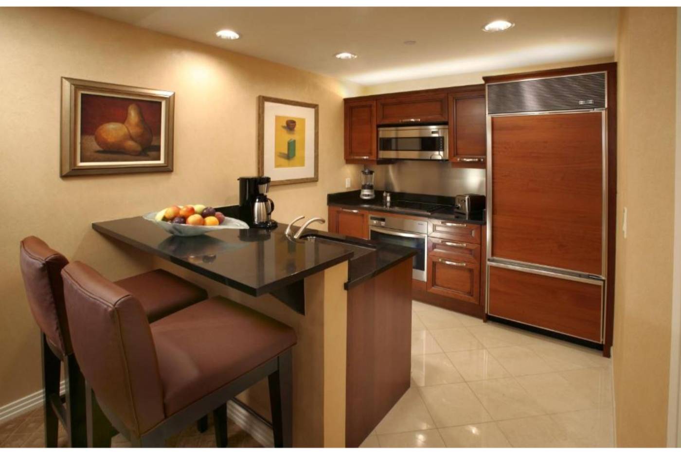 The-Signature-at-MGM-Grand-Hotel-Room-19