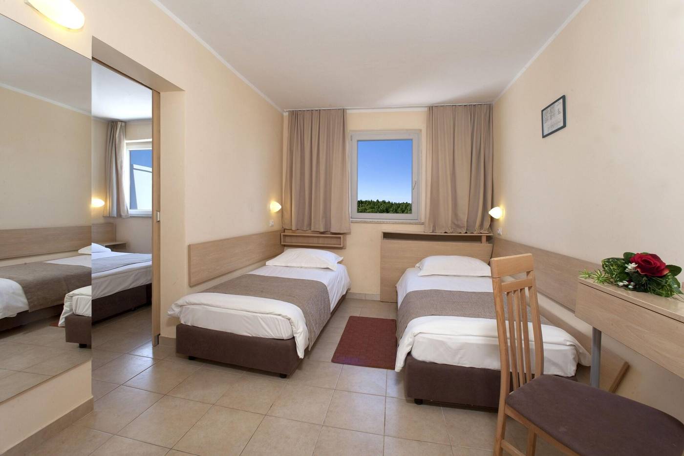 Hotel-Delfin-Room-18