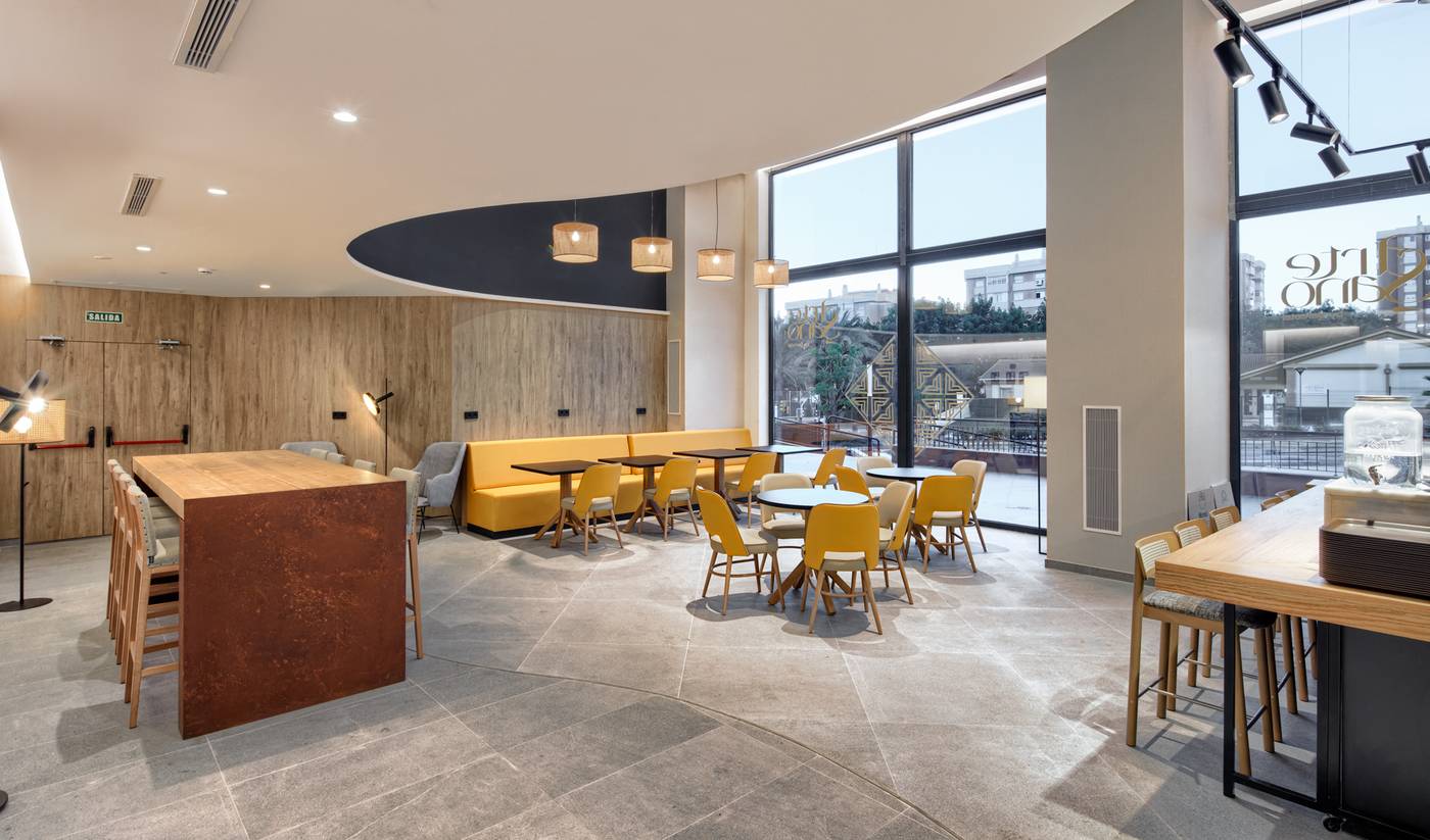 Sercotel-Rosaleda-Malaga-Lobby-19