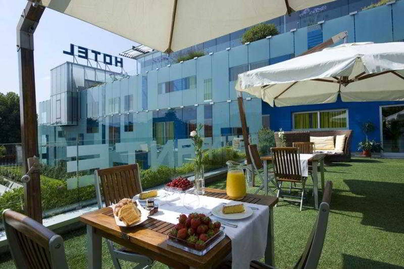 San-Ranieri-Terrace-8