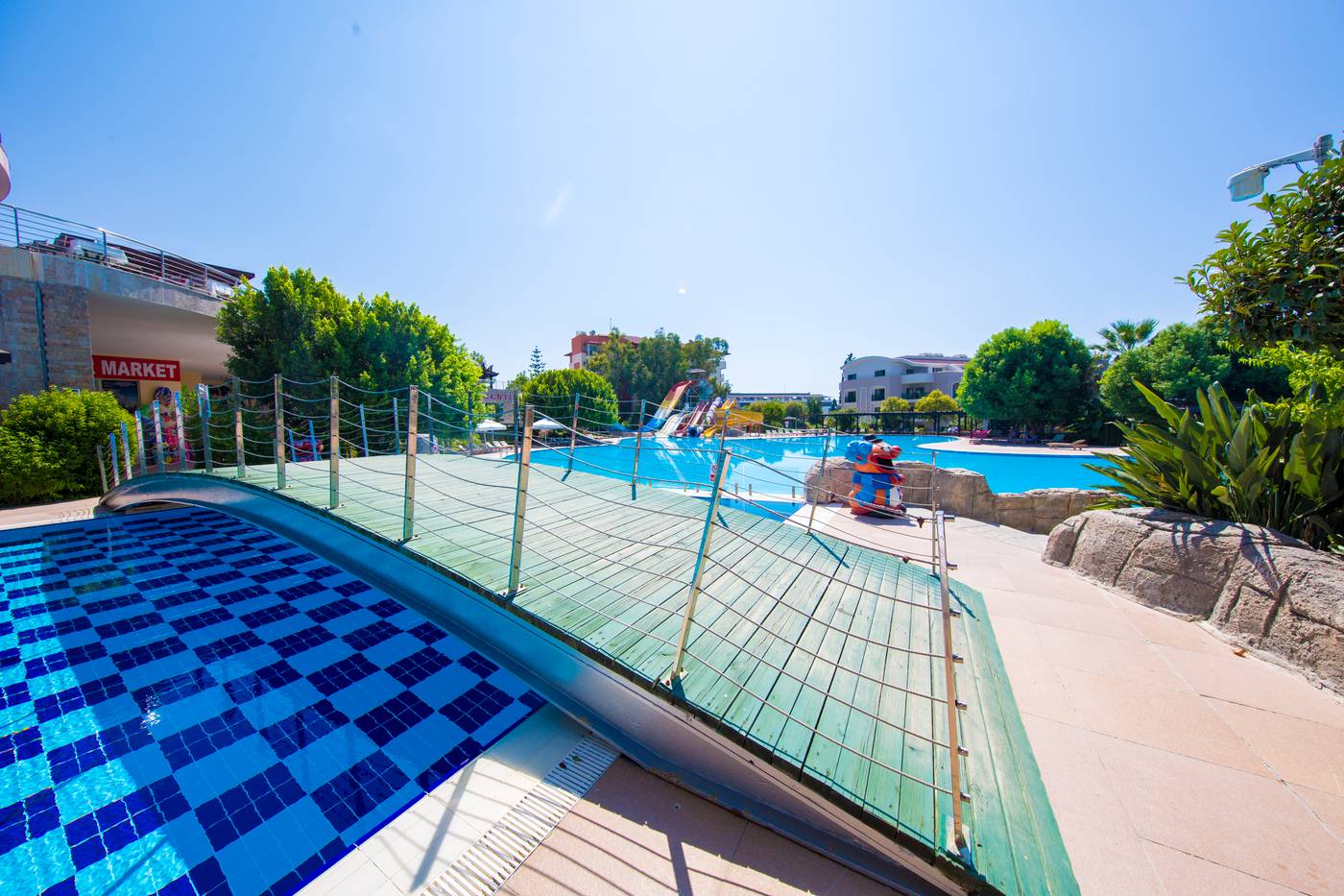 Horus-Paradise-Luxury-Resort-Pool-12