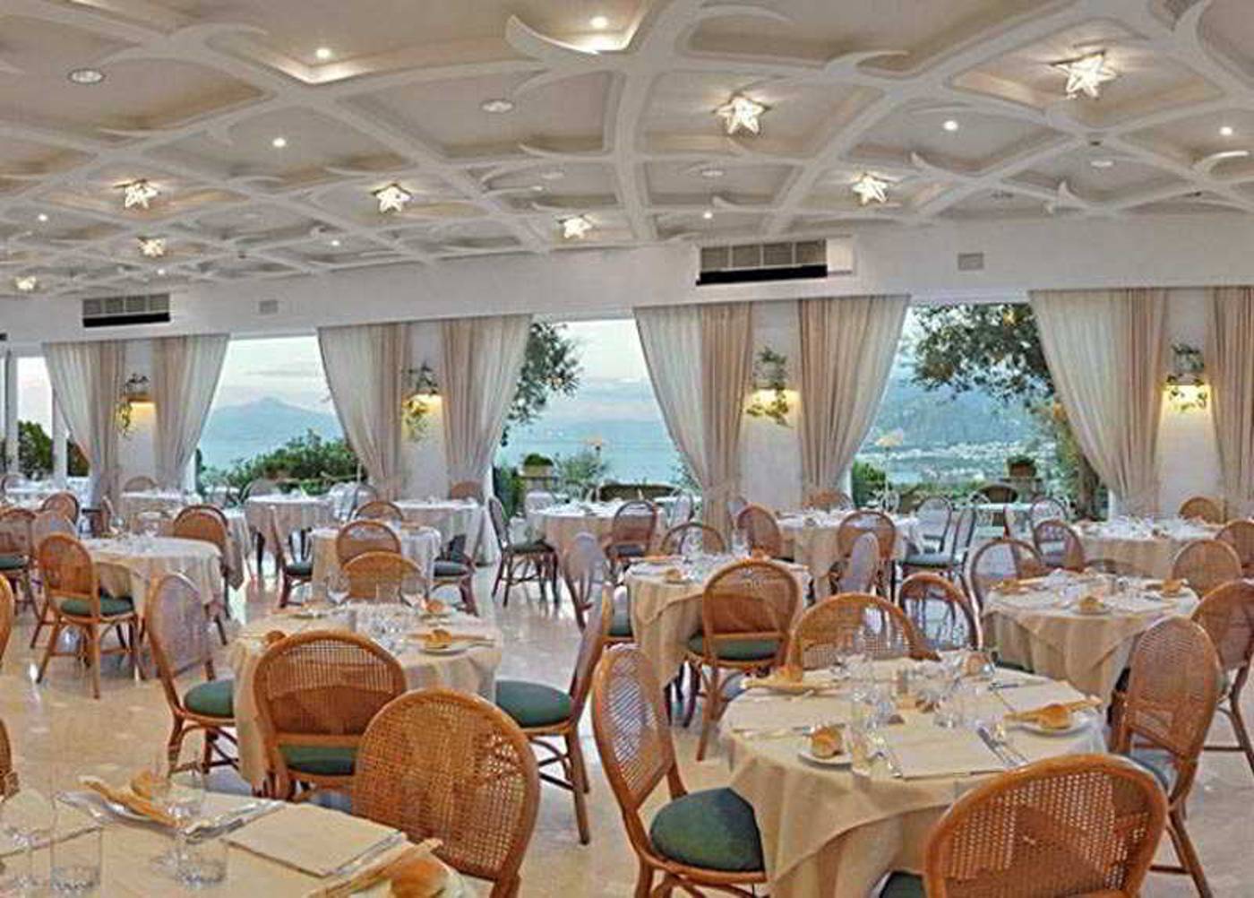 Grand-Hotel-Aminta-Restaurant-47