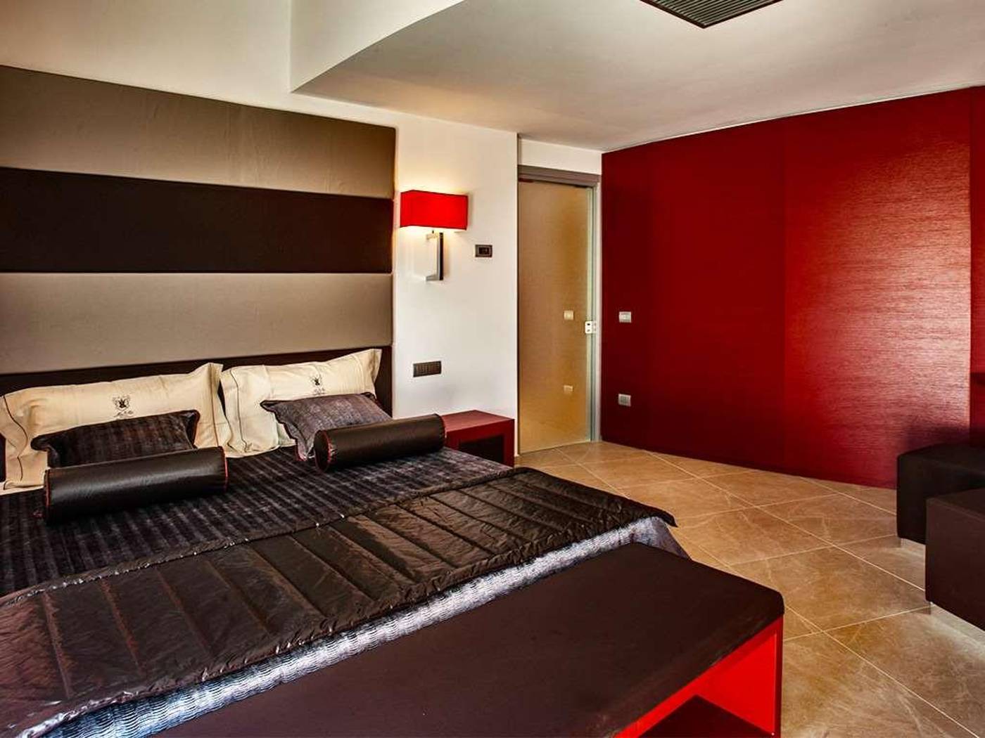 Grand-Hotel-Resort-Ma-Ma---Adults-Only-Room-46