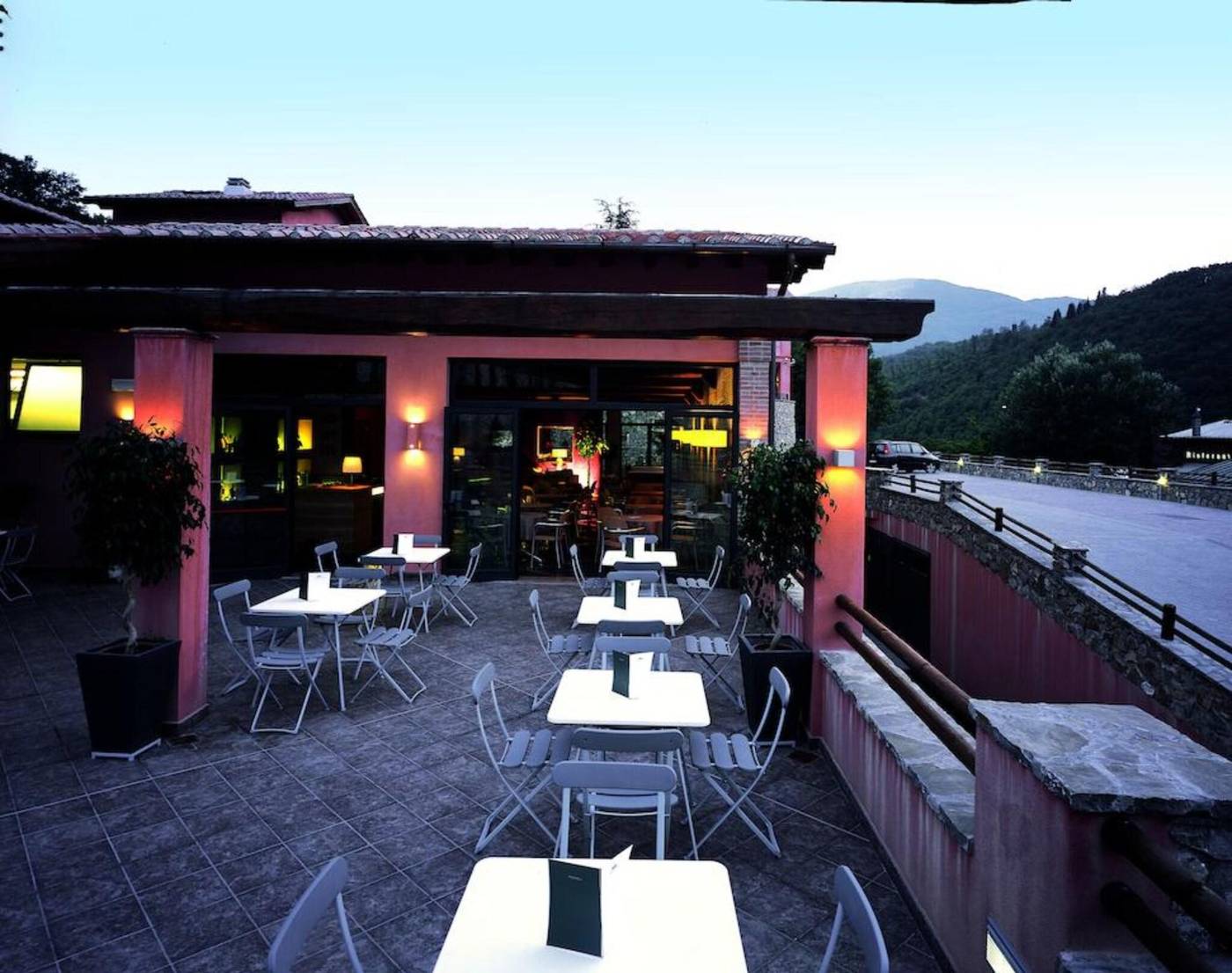 Meridiana-Country-Terrace-18