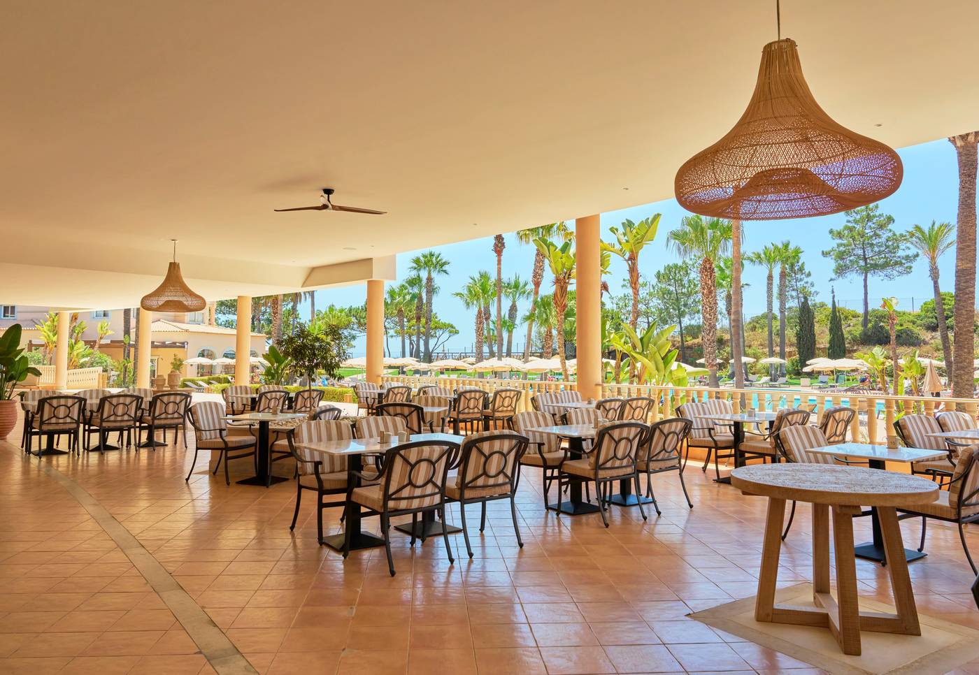 TUI-Blue-Falesia-Restaurant-41