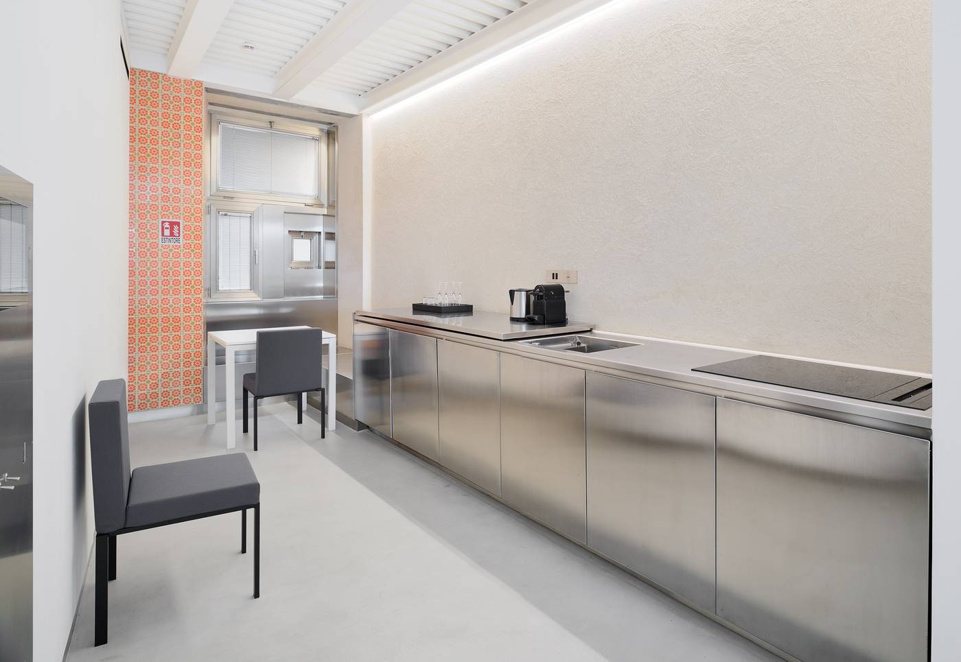 Rhinoceros-Roma-Room-7