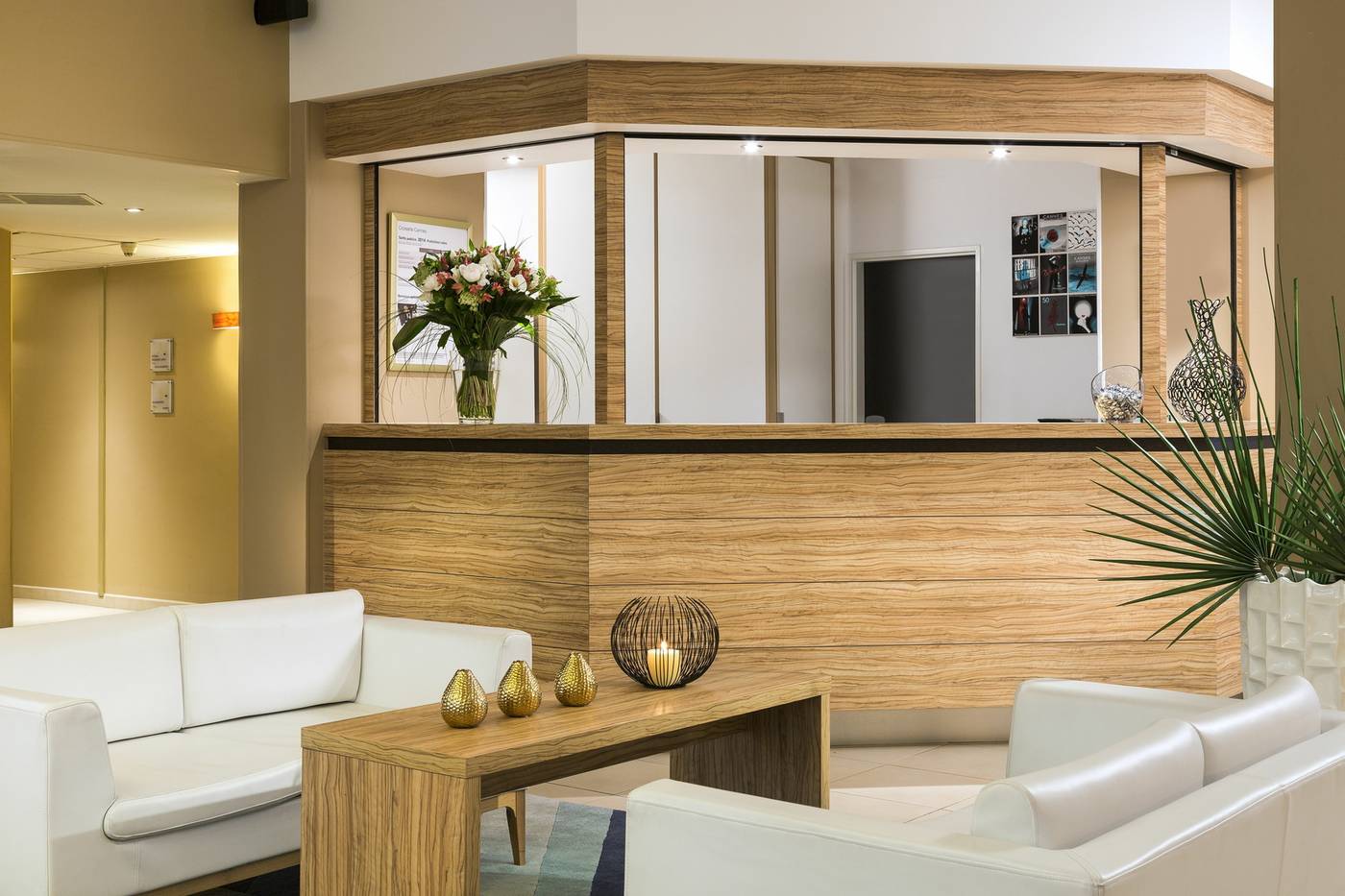 Citadines-Croisette-Cannes-Lobby-14