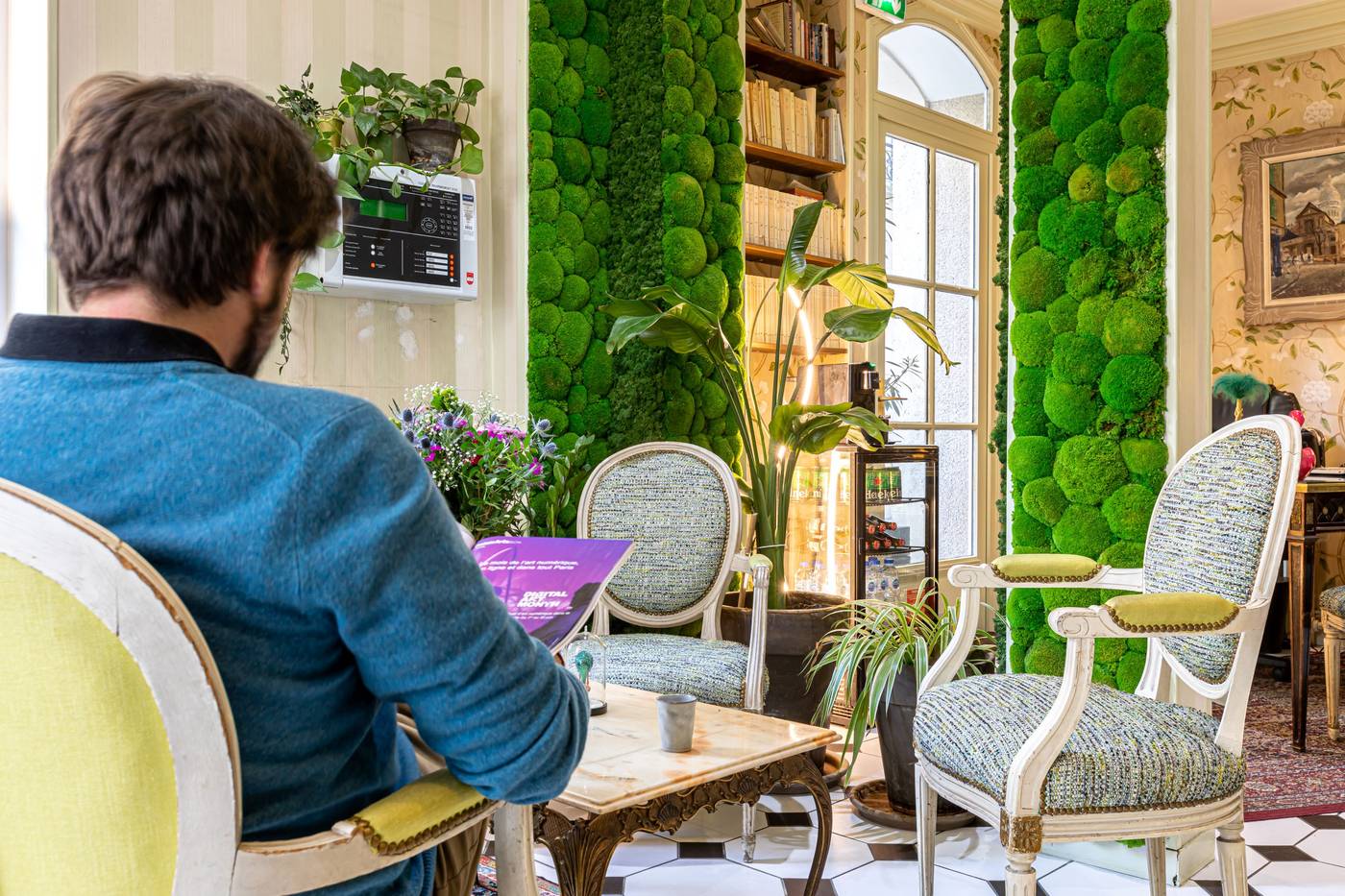 Hotel-Romance-Malesherbes-by-Patrick-Hayat-Lobby-9