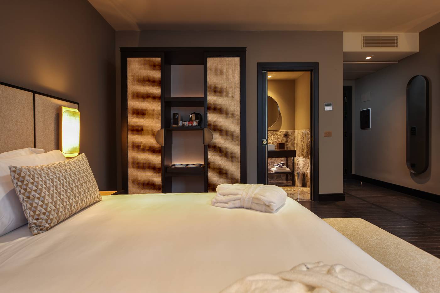 U-Visionary-Venezia-Hotel-General-view-25