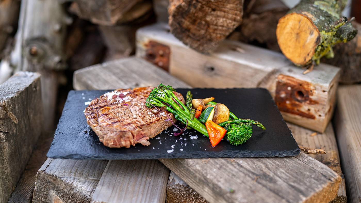 Holiday-Inn-Berlin-Airport-Conference-Center-Restaurant-53