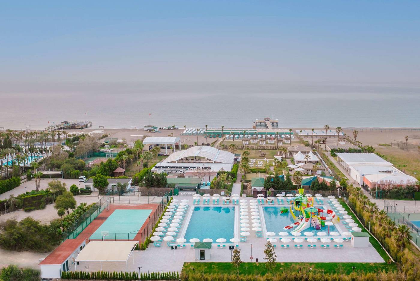 Wyndham-Garden-Lara-Pool-8