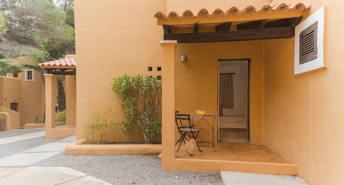 Azuline-Club-Cala-Martina-Ibiza-Room-15