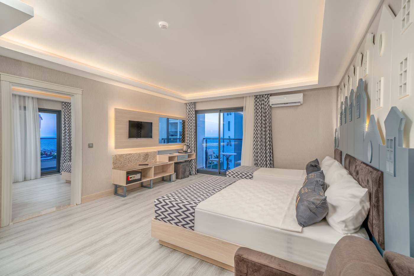 Aria Resort and Spa 