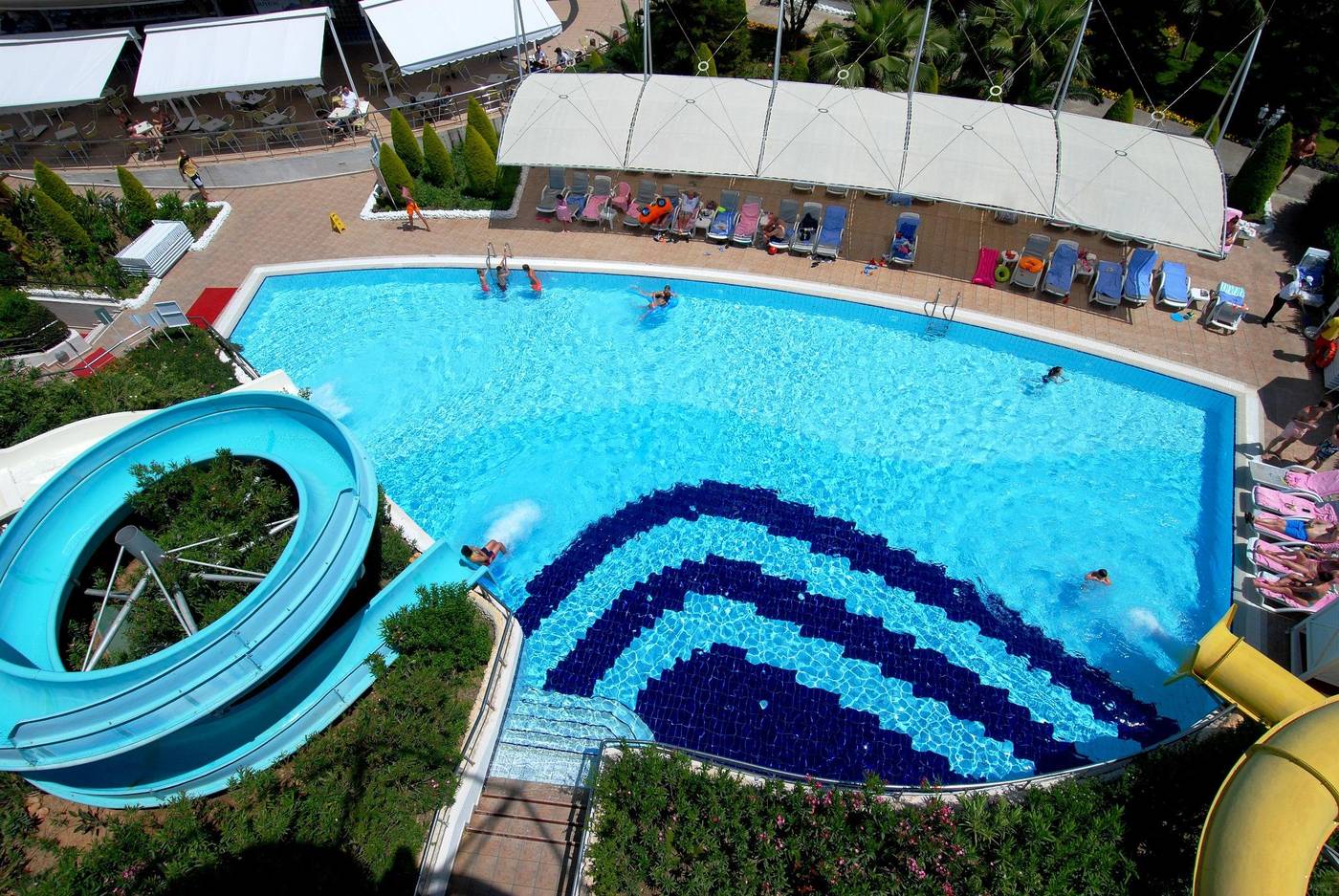 Delphin-Diva-Hotel-Pool-9