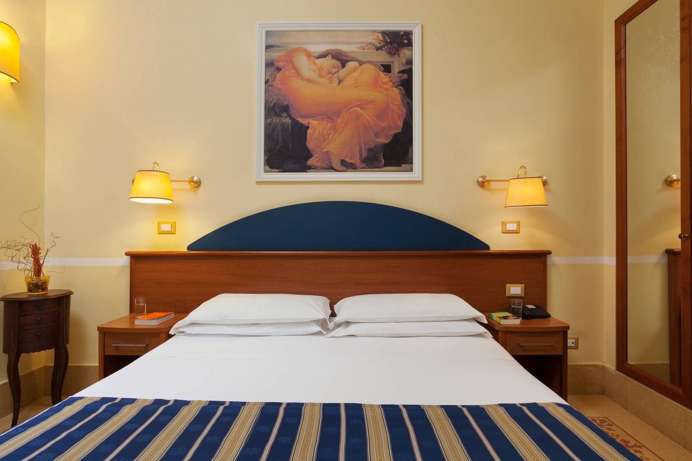 Hotel-Kennedy-Room-26