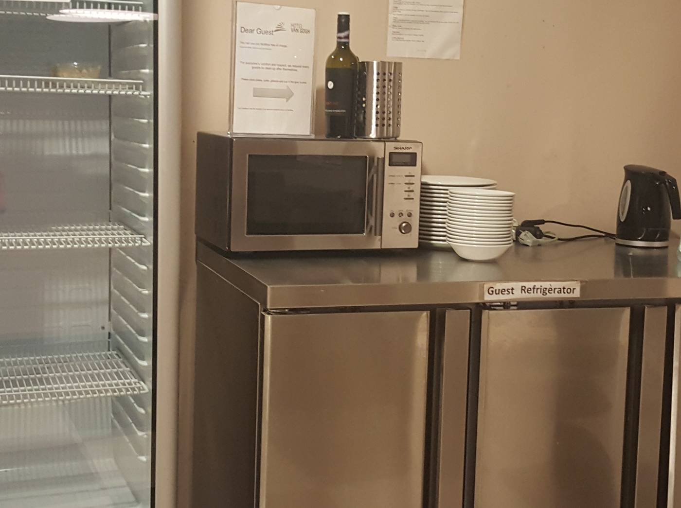 Hotel-Van-Gogh-Restaurant-29