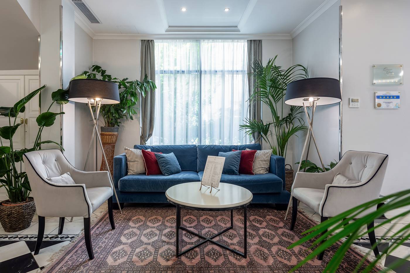 Queen-s-Court-Hotel-and-Residence-Lobby-6