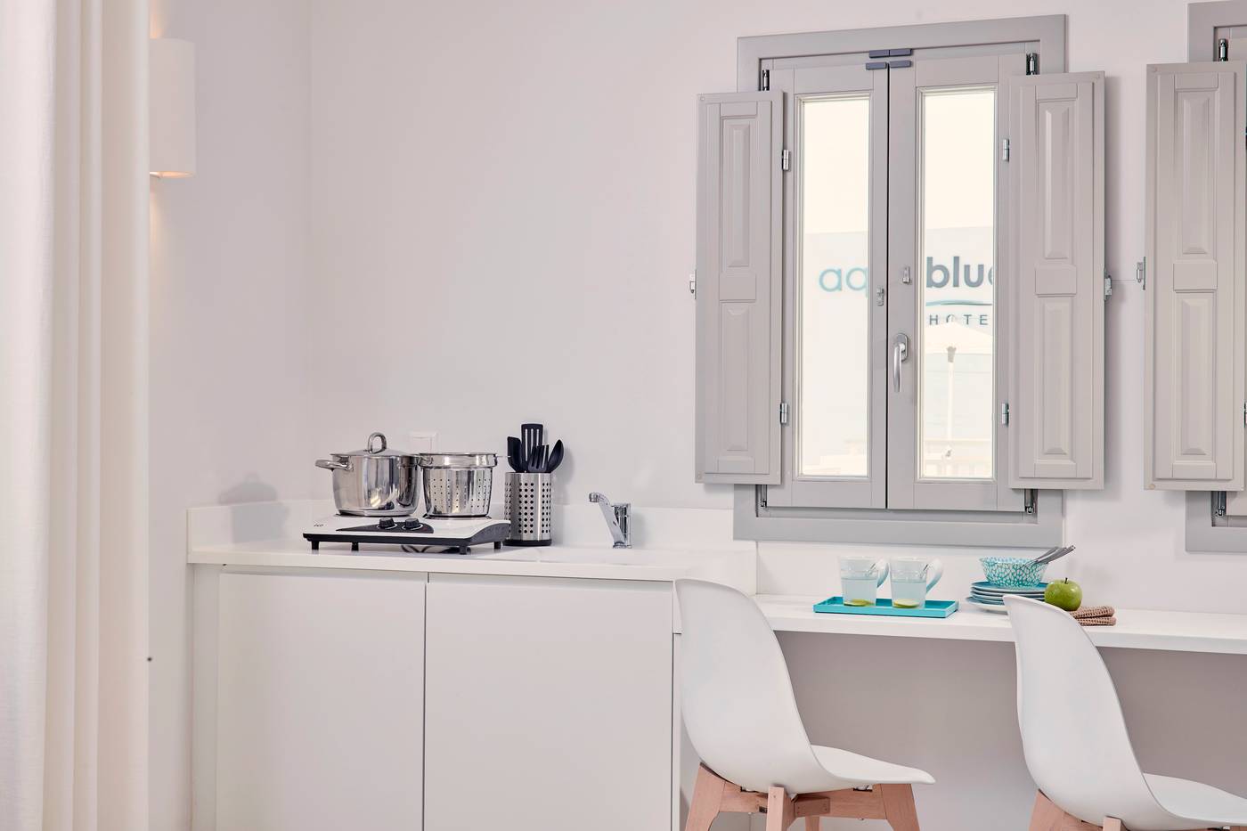 Aqua-Blue-Hotel-Room-39