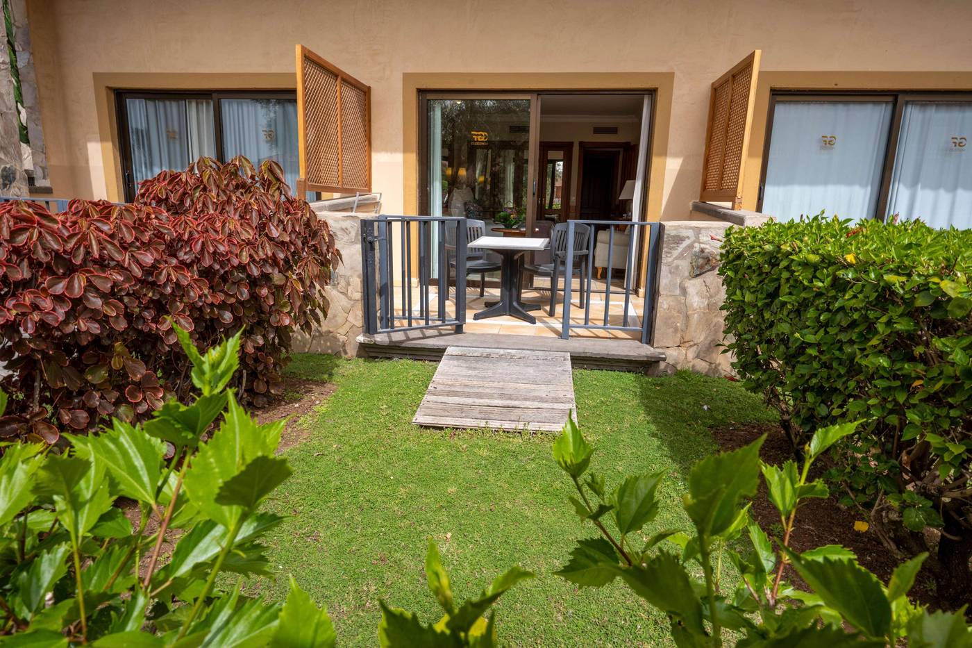 Hotel-GF-Gran-Costa-Adeje-Room-18