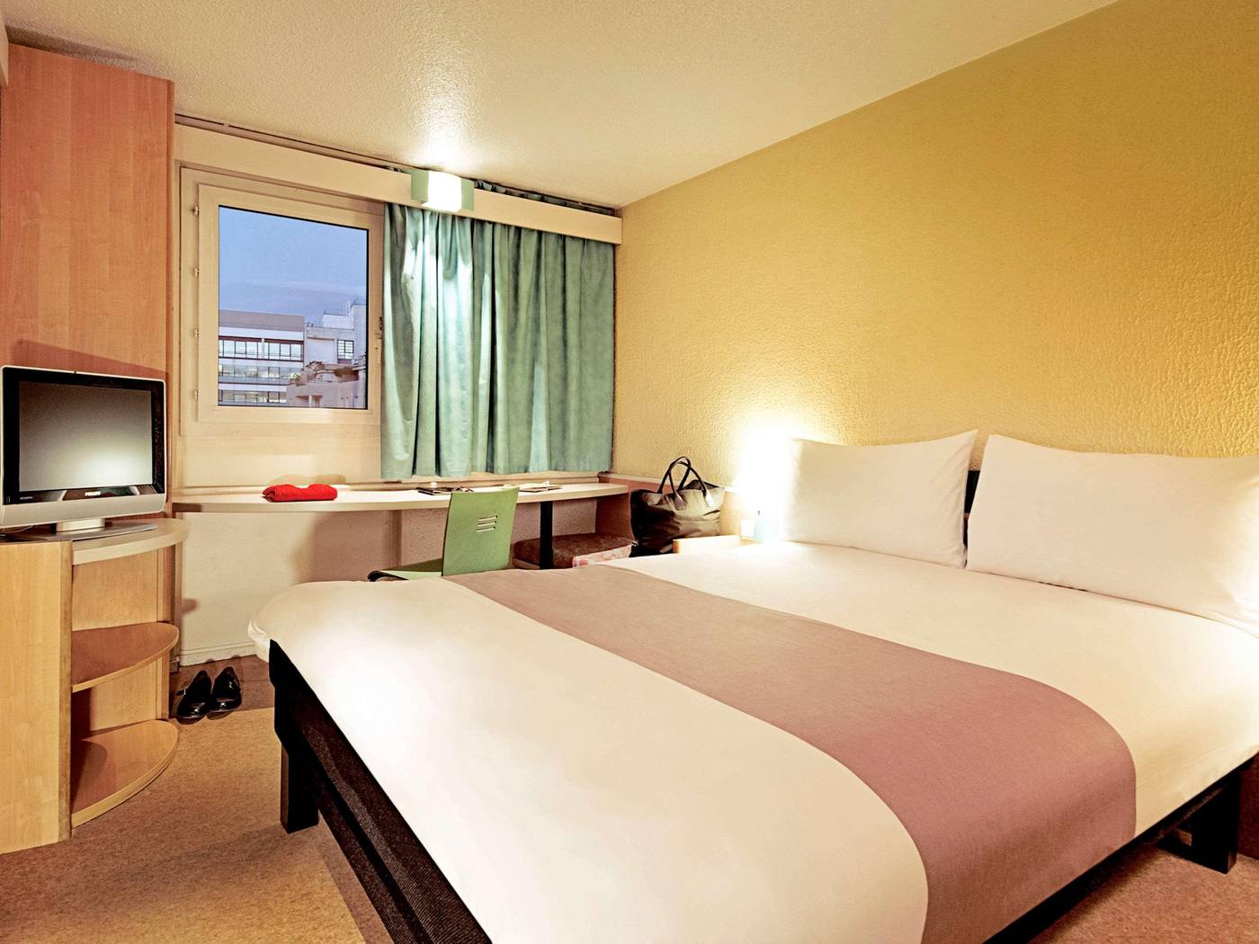 ibis-Istanbul-Zeytinburnu-Room-27