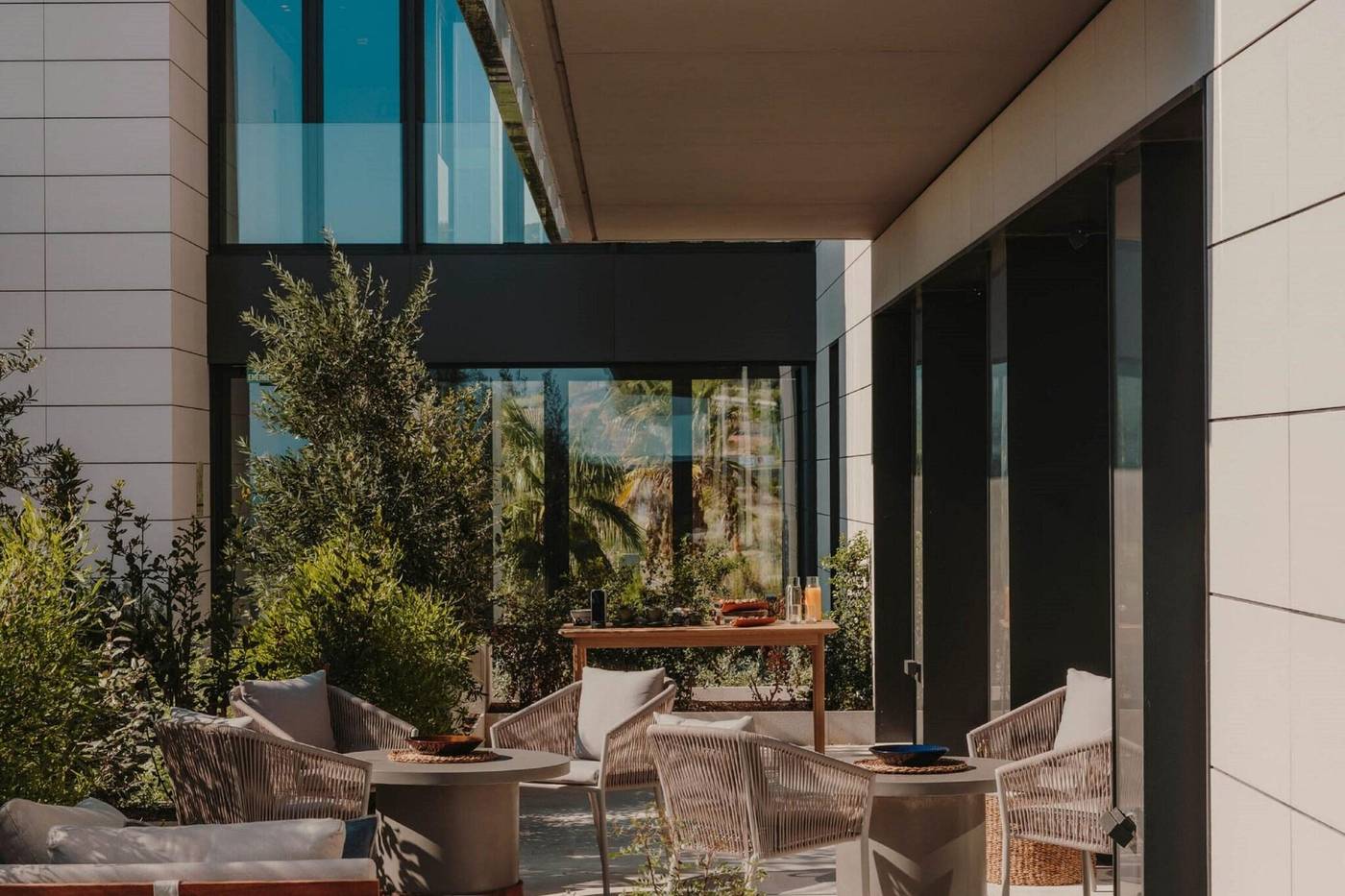 Sabatic--Sitges--Autograph-Collection-Conferences-6