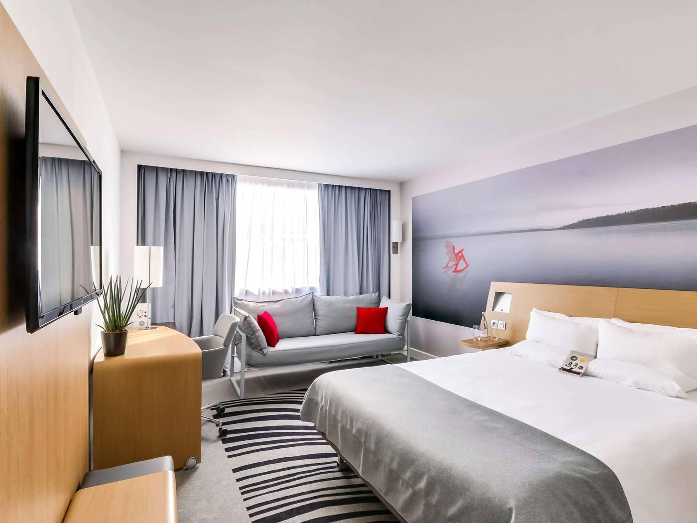 Novotel-Paris-Centre-Gare-Montparnasse-Room-33