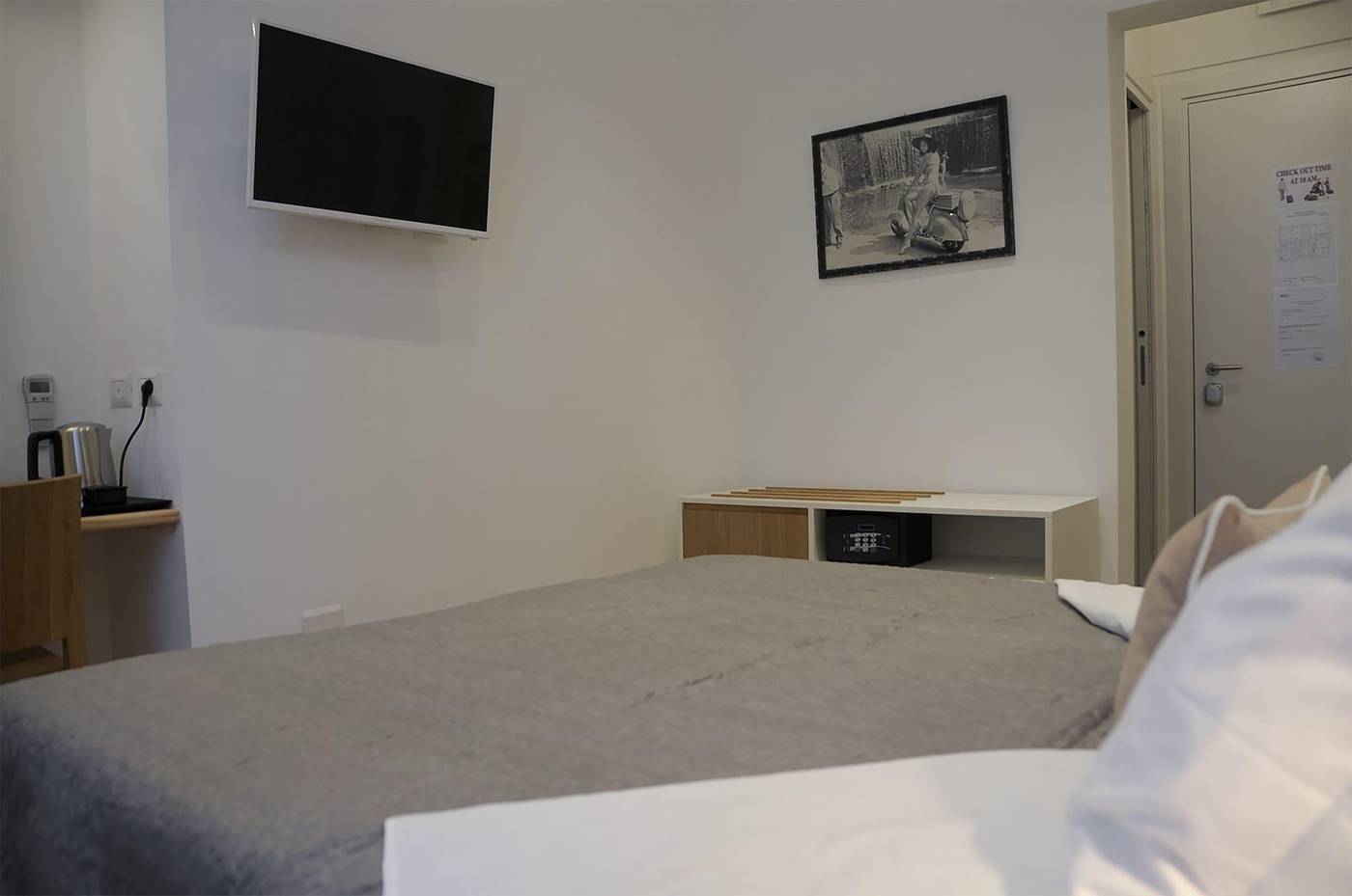 Roma-Vespahouse-Room-60