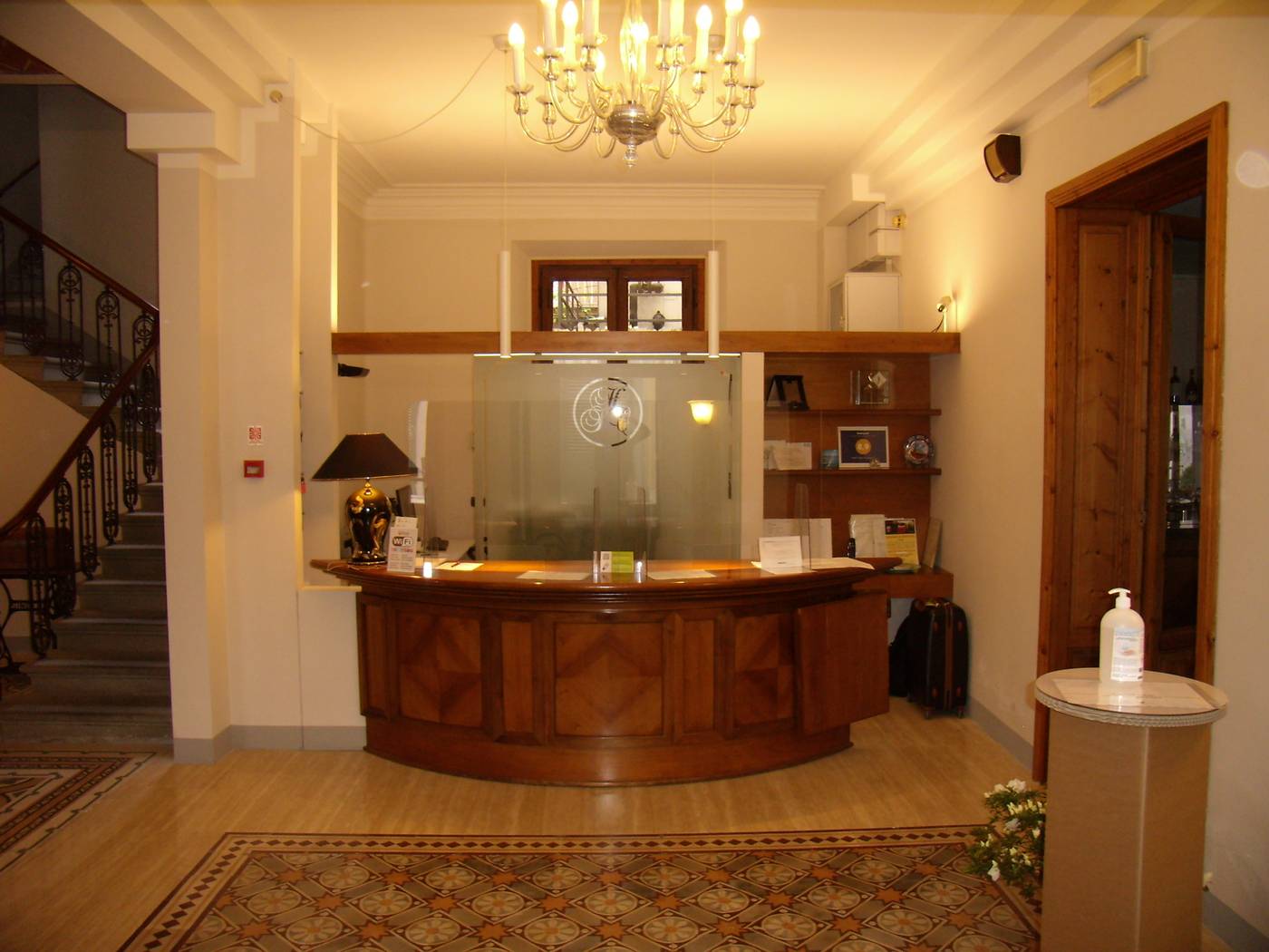 Hotel-Savoia---Campana-Lobby-5