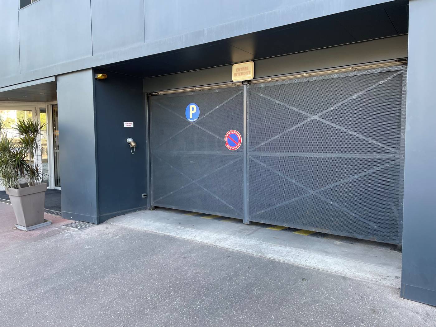 Hotel-Abrial-Cannes-Centre-General-view-5